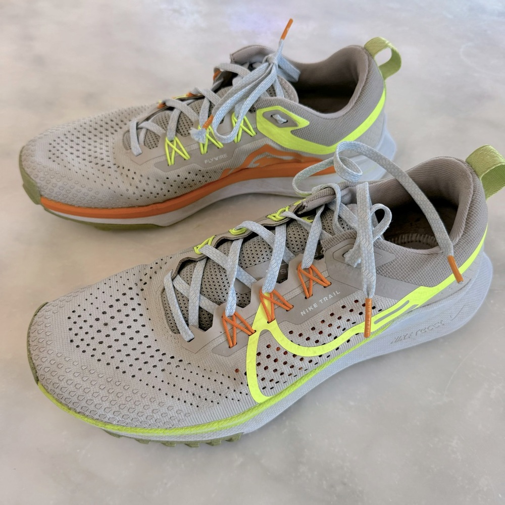 Nike Men’s React Pegasus Trail sneaker. 8.5